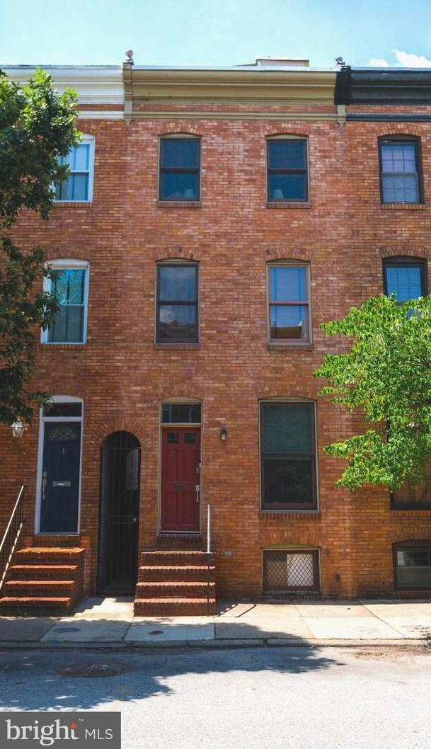2141 Cambridge St, Baltimore, MD 21231-3207