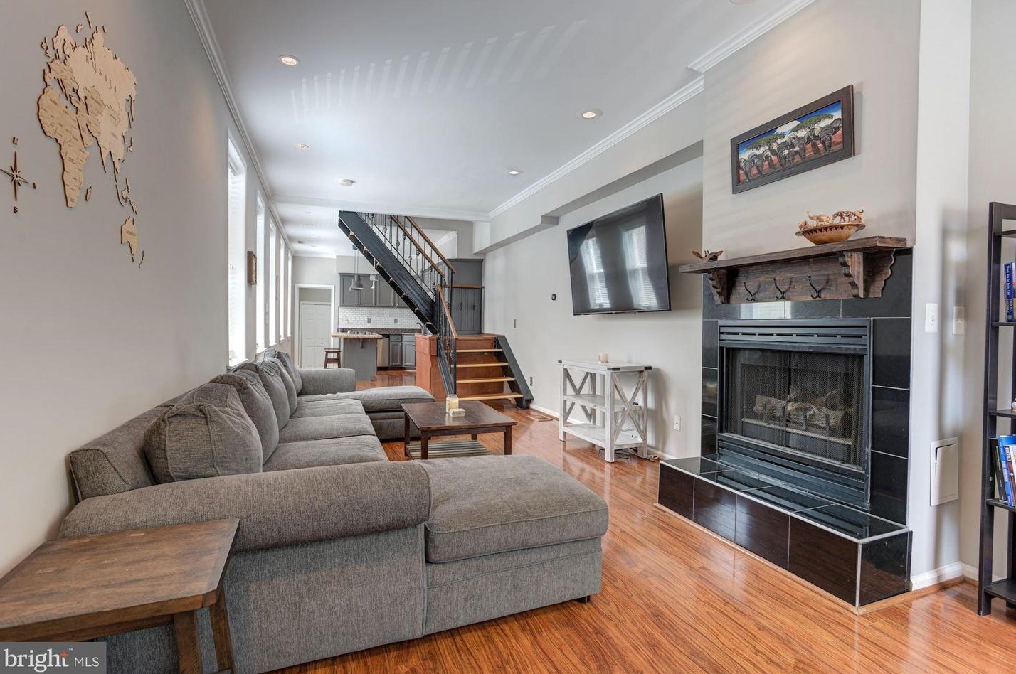 2329 Essex St, Baltimore, MD 21224-3616