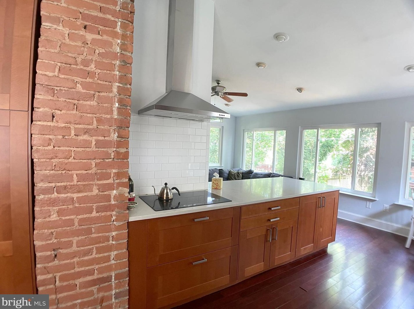 2502 Whitney Ave, Baltimore MD  21215-4145 exterior