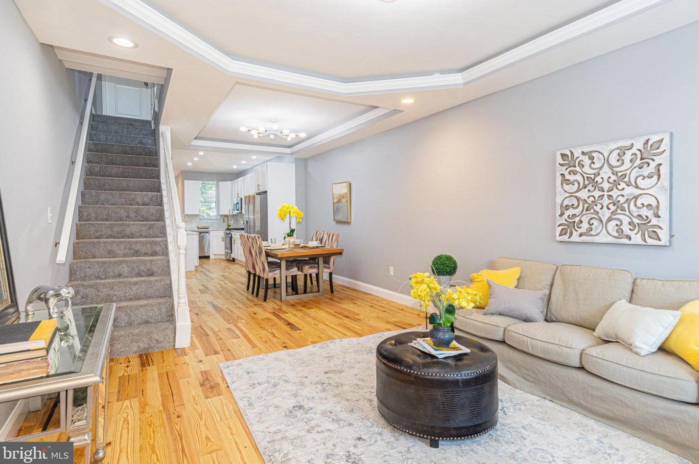 2804 The Alameda, Baltimore, MD 21218-3727