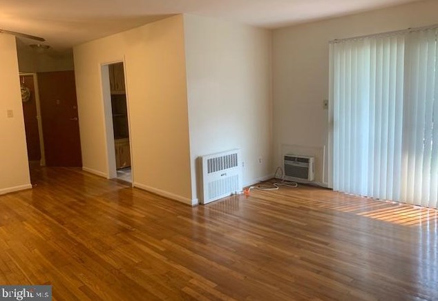 909 Cooks Ln #2c, Baltimore, MD 21229