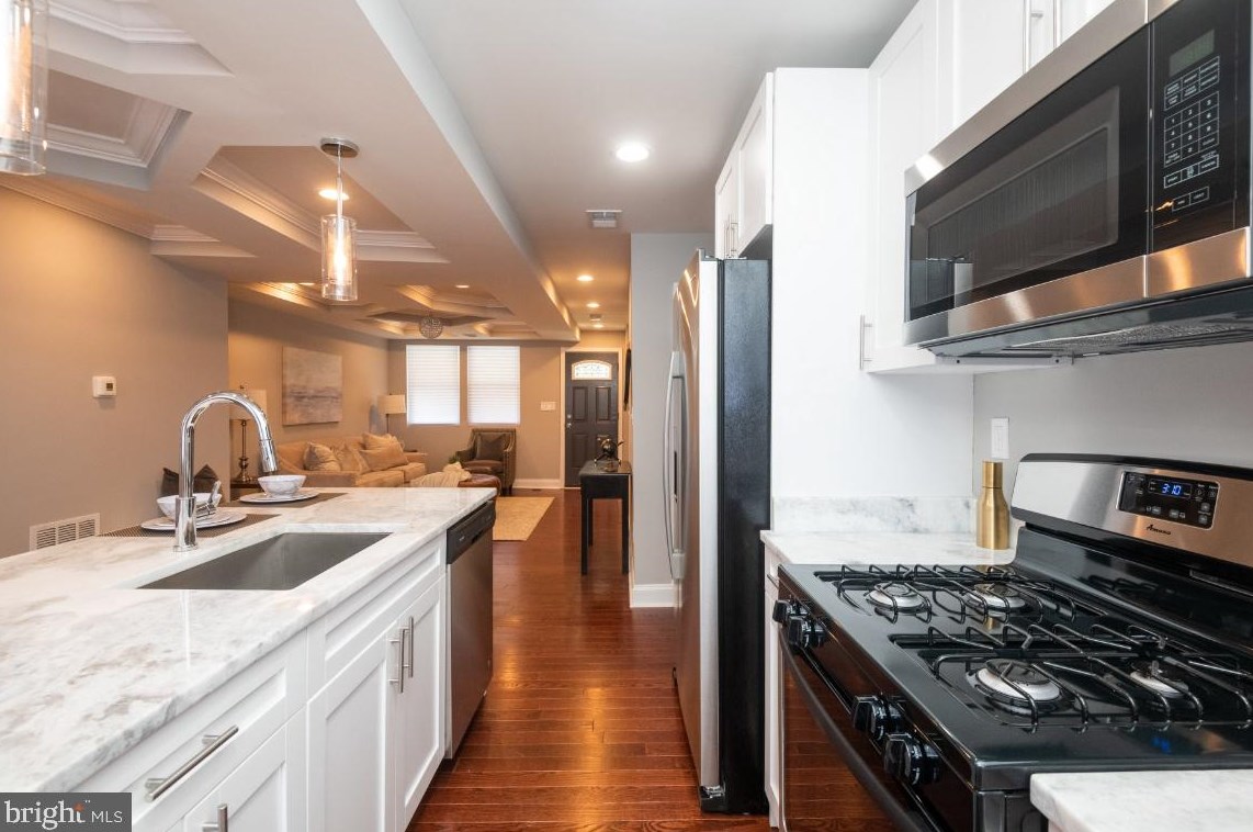 1205 Augusta Ave, Baltimore MD  21229-1704 exterior