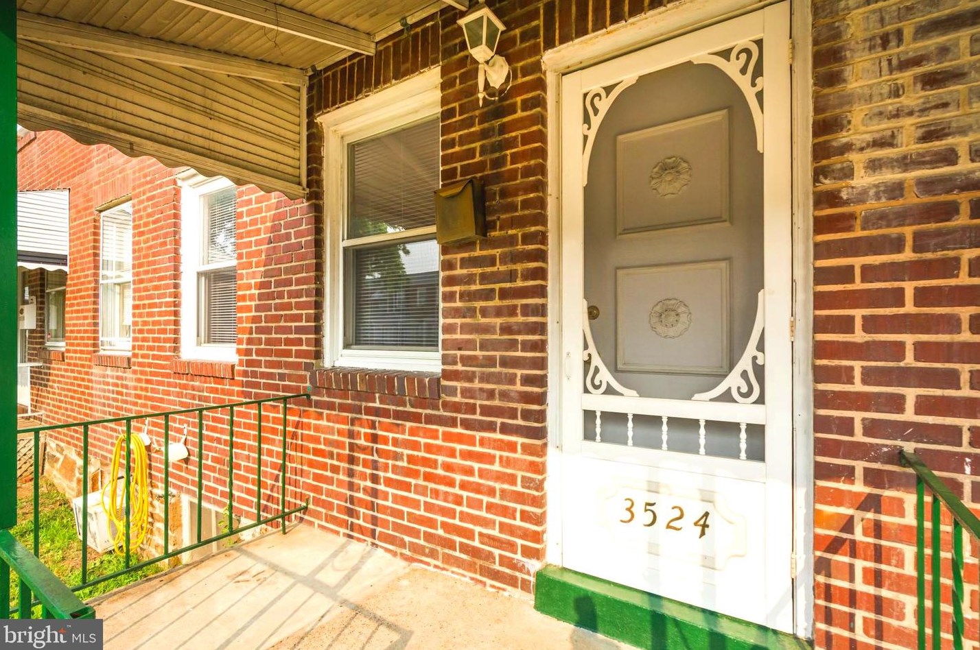 3524 Horton Ave, Baltimore, MD 21225-1821