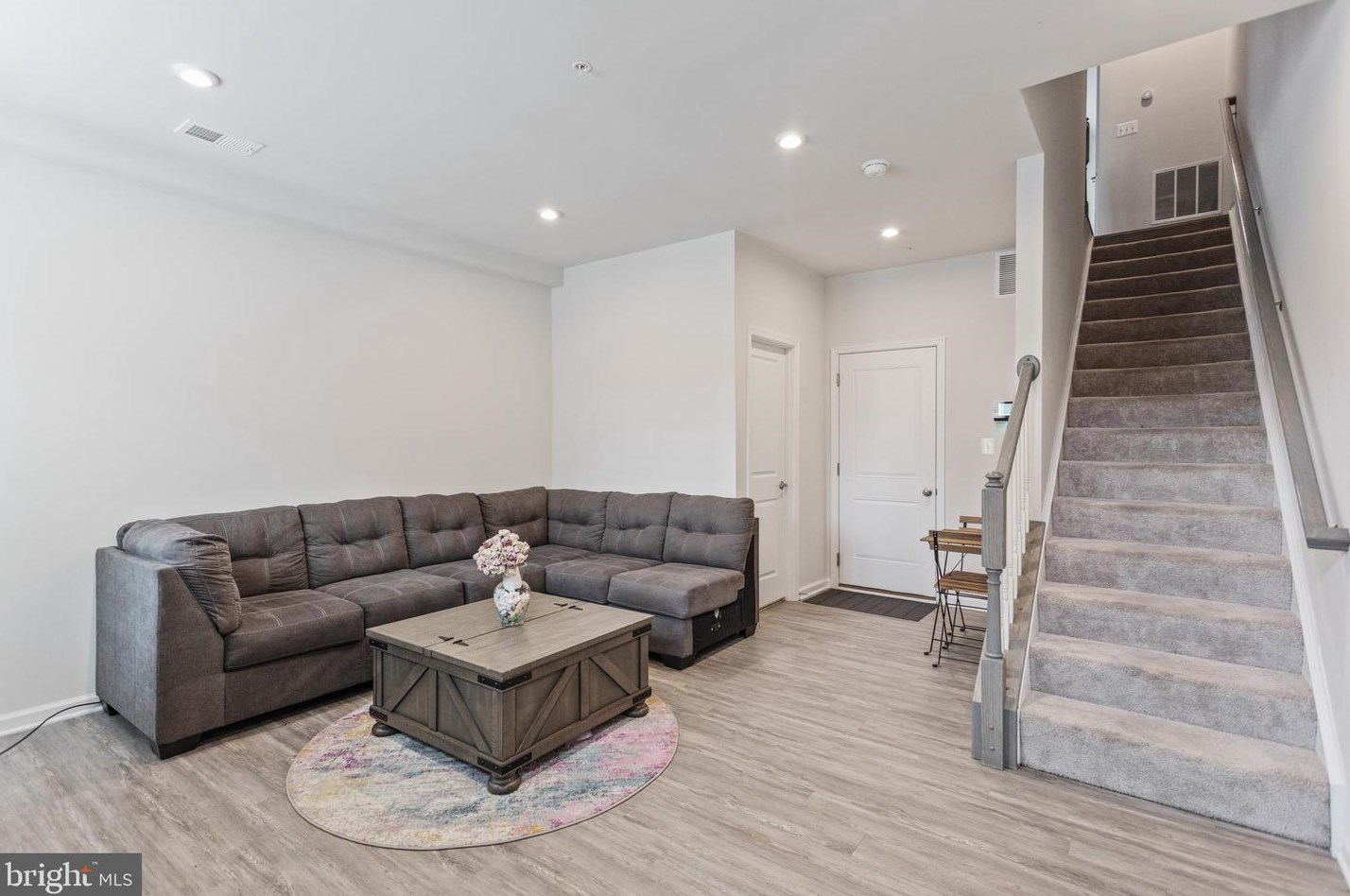 218 Macon St, Baltimore, MD 21224-2627