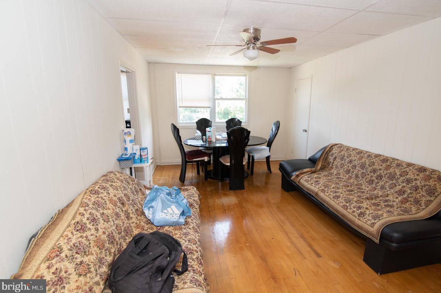 3941 Stokes Dr, Baltimore, MD 21229-1977