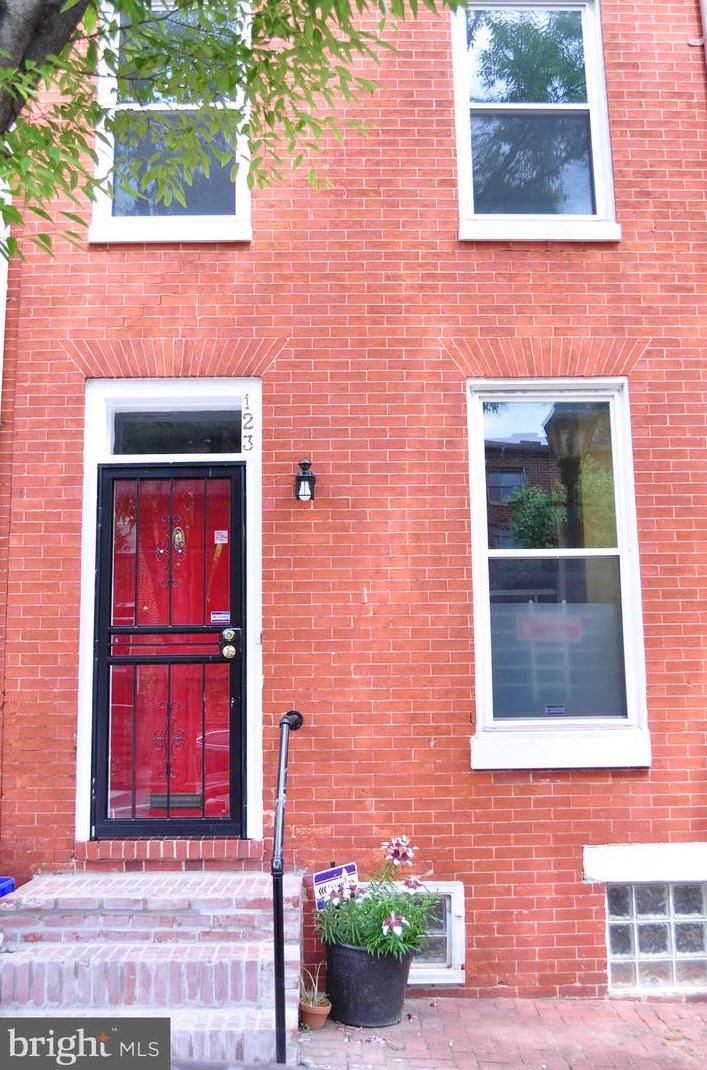 123 Scott St, Baltimore, MD 21201