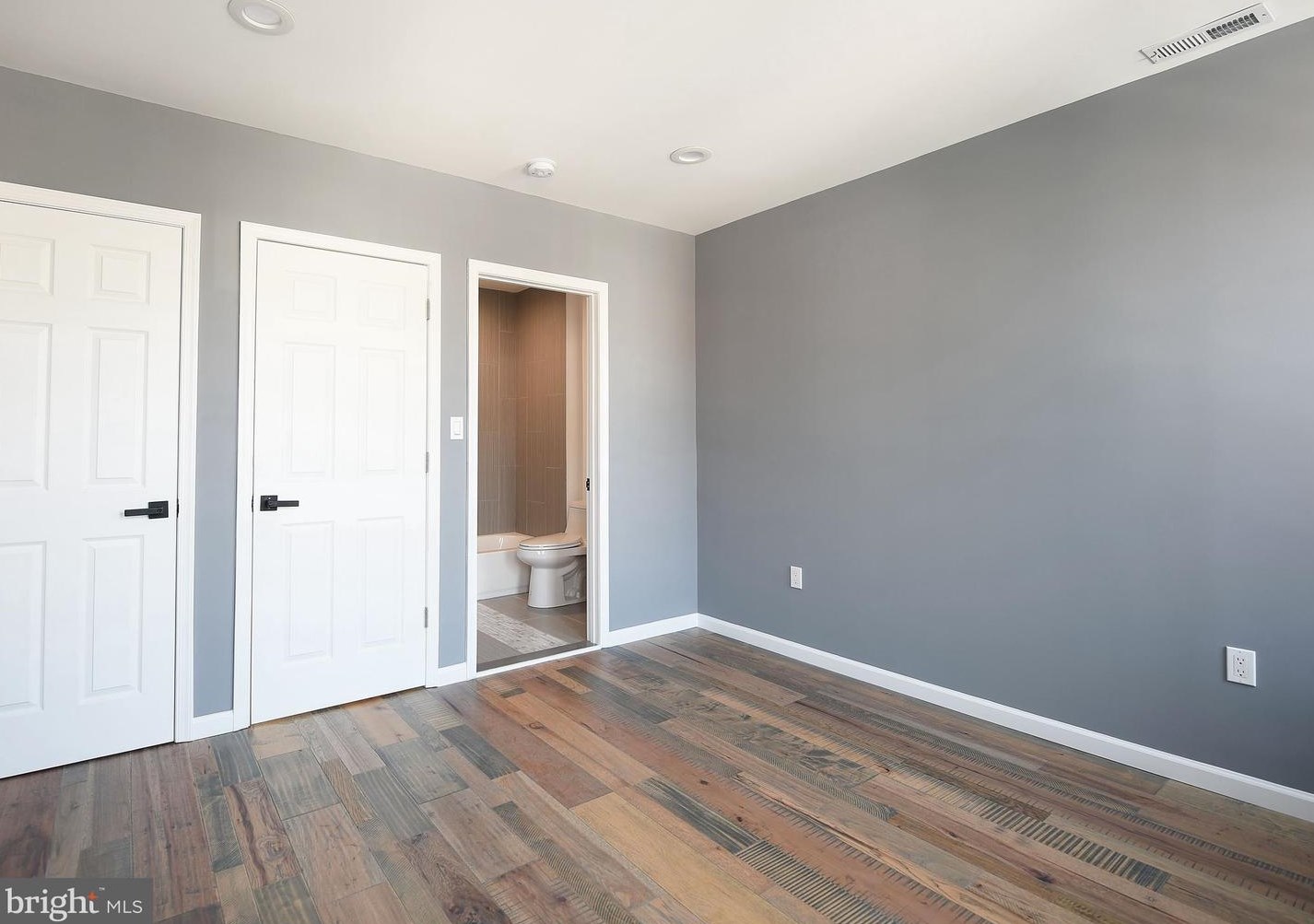 1831 Bond St, Baltimore MD  21213-2305 exterior