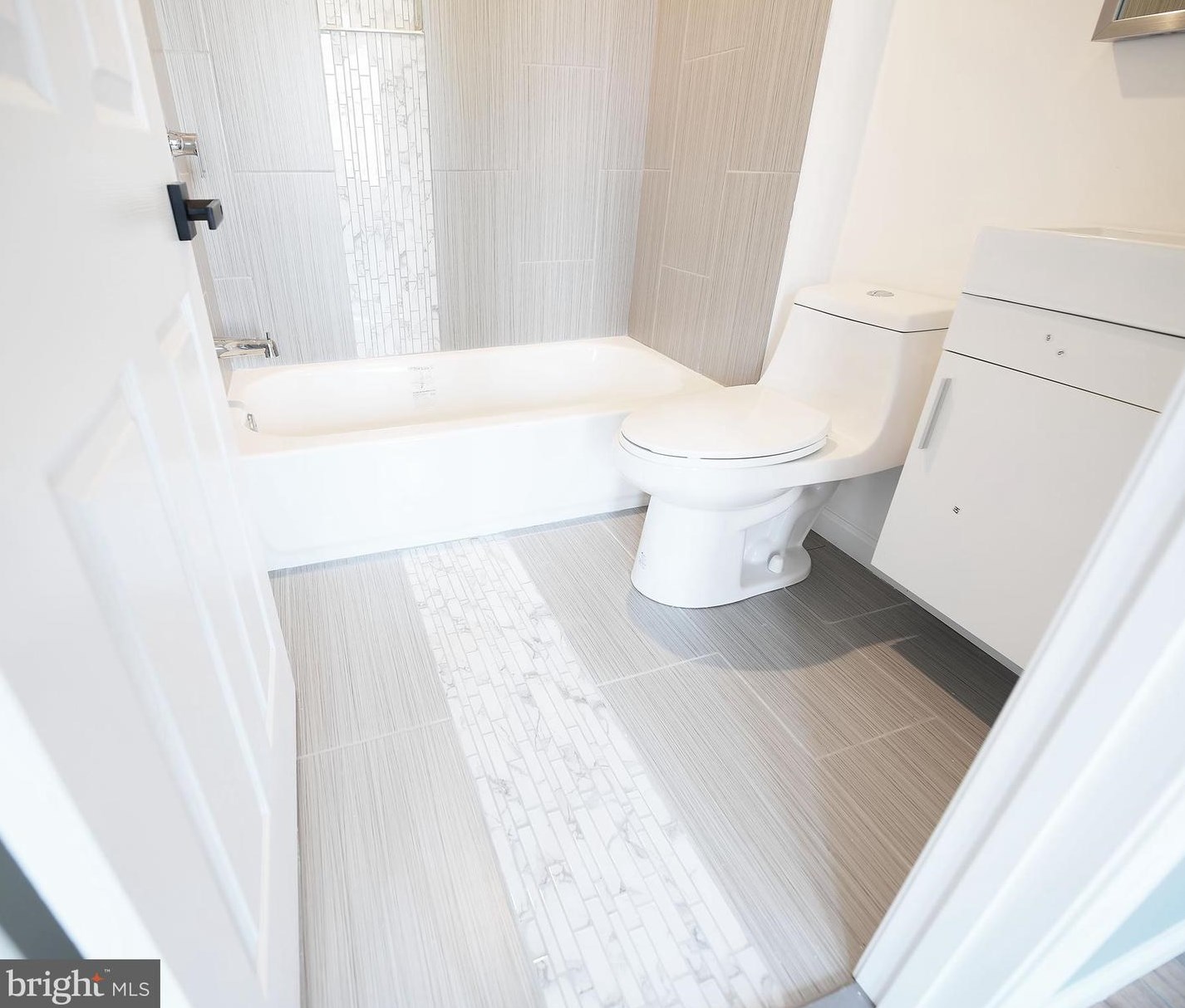 1831 Bond St, Baltimore MD  21213-2305 exterior