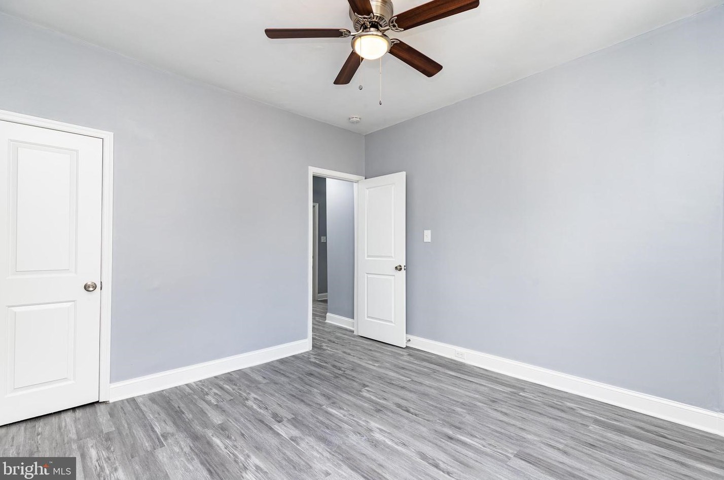 2428 Keyworth Ave, Baltimore MD  21215-7633 exterior