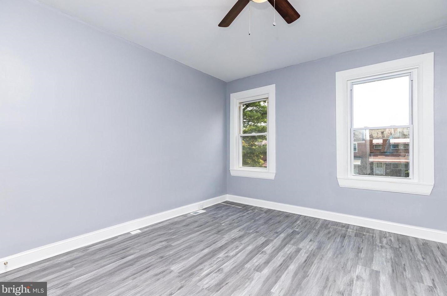 2428 Keyworth Ave, Baltimore MD  21215-7633 exterior