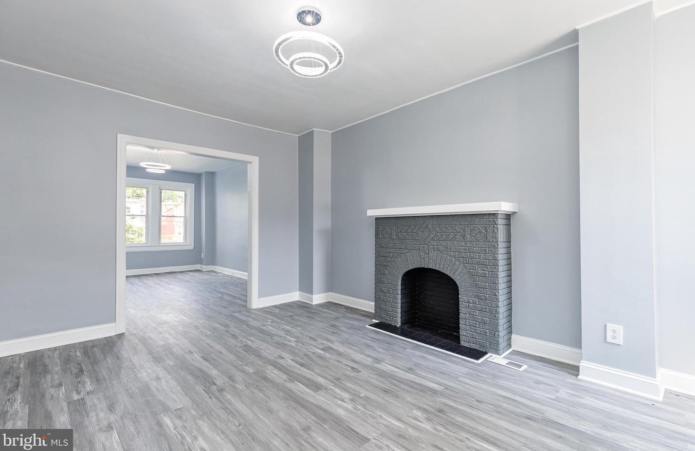 2428 Keyworth Ave, Baltimore MD  21215-7633 exterior