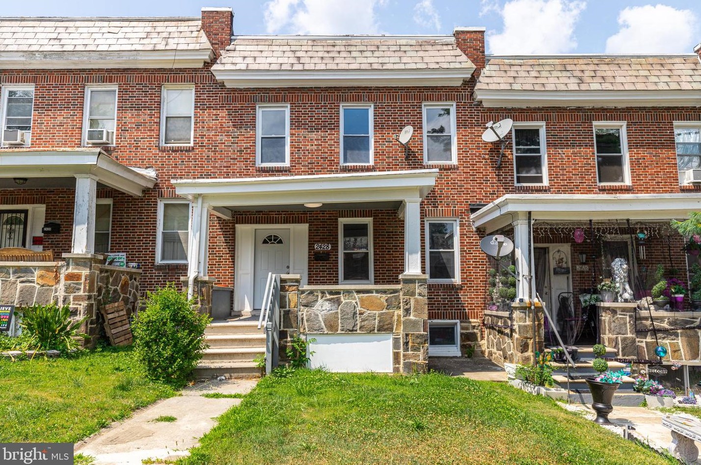 2428 Keyworth Ave, Baltimore MD  21215-7633 exterior