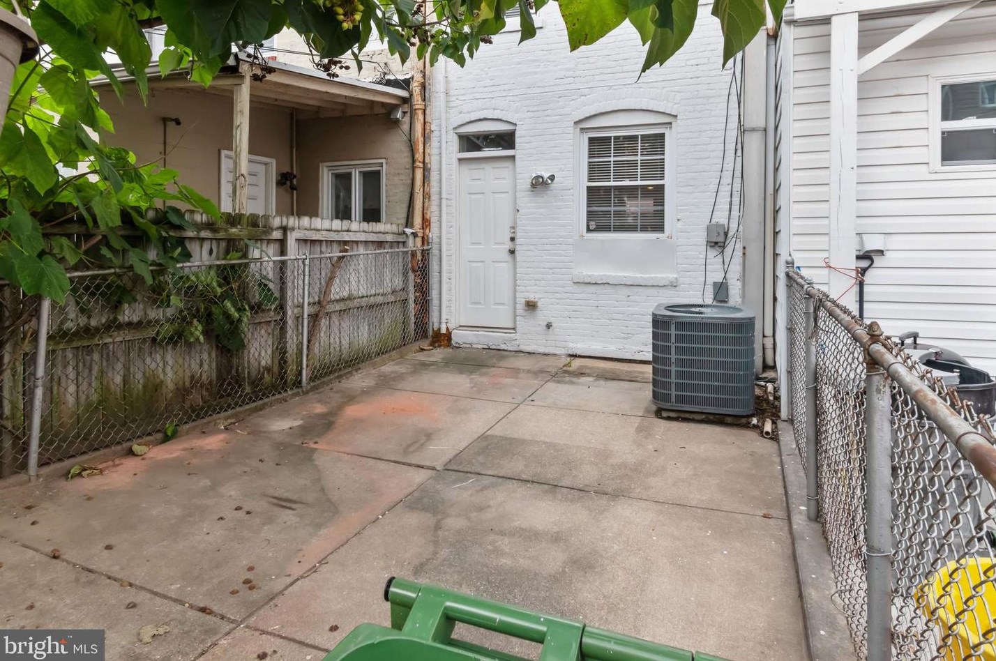 23 Streeper St, Baltimore MD  21224-1250 exterior