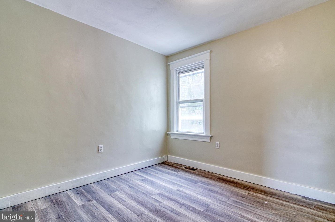 2465 Westport St, Baltimore MD  21230-3019 exterior