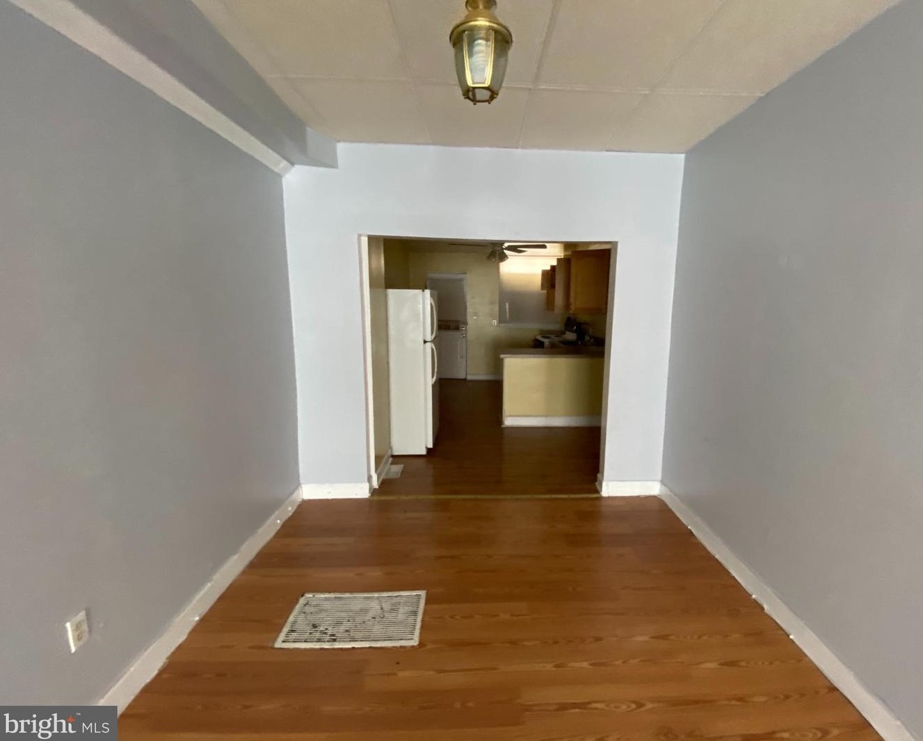 11 Robinson St, Baltimore MD  21224-2256 exterior