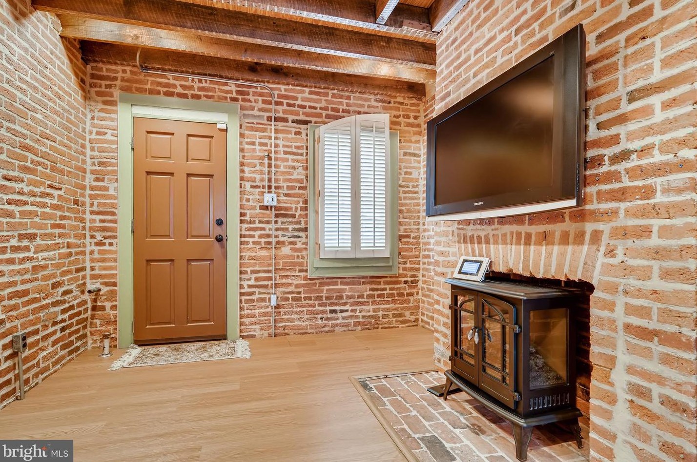 428 S Dallas St, Baltimore, MD 21231