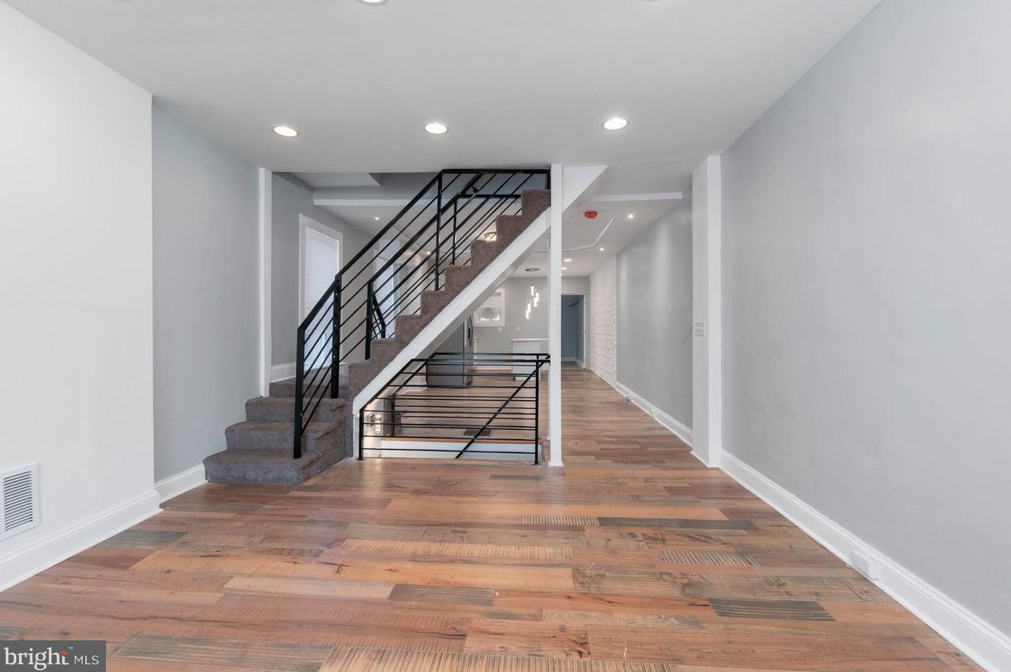 2014 Presbury St, Baltimore MD  21217-1137 exterior