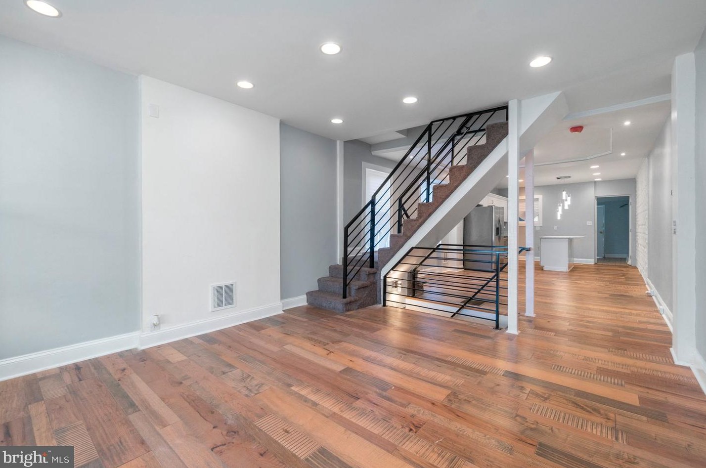 2014 Presbury St, Baltimore MD  21217-1137 exterior