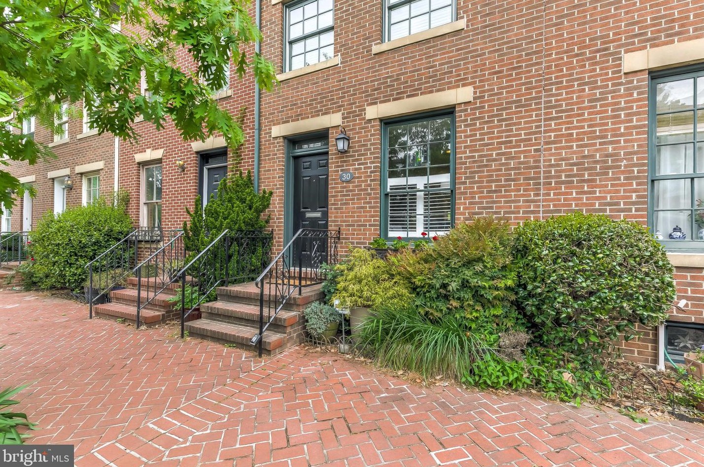 30 E Montgomery St, Baltimore, MD 21230