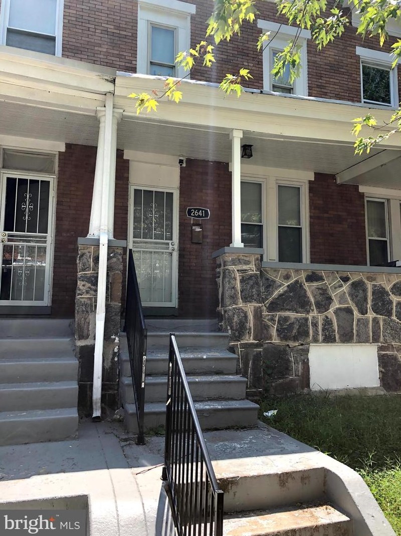 2641 Aisquith St, Baltimore, MD 21218-4818