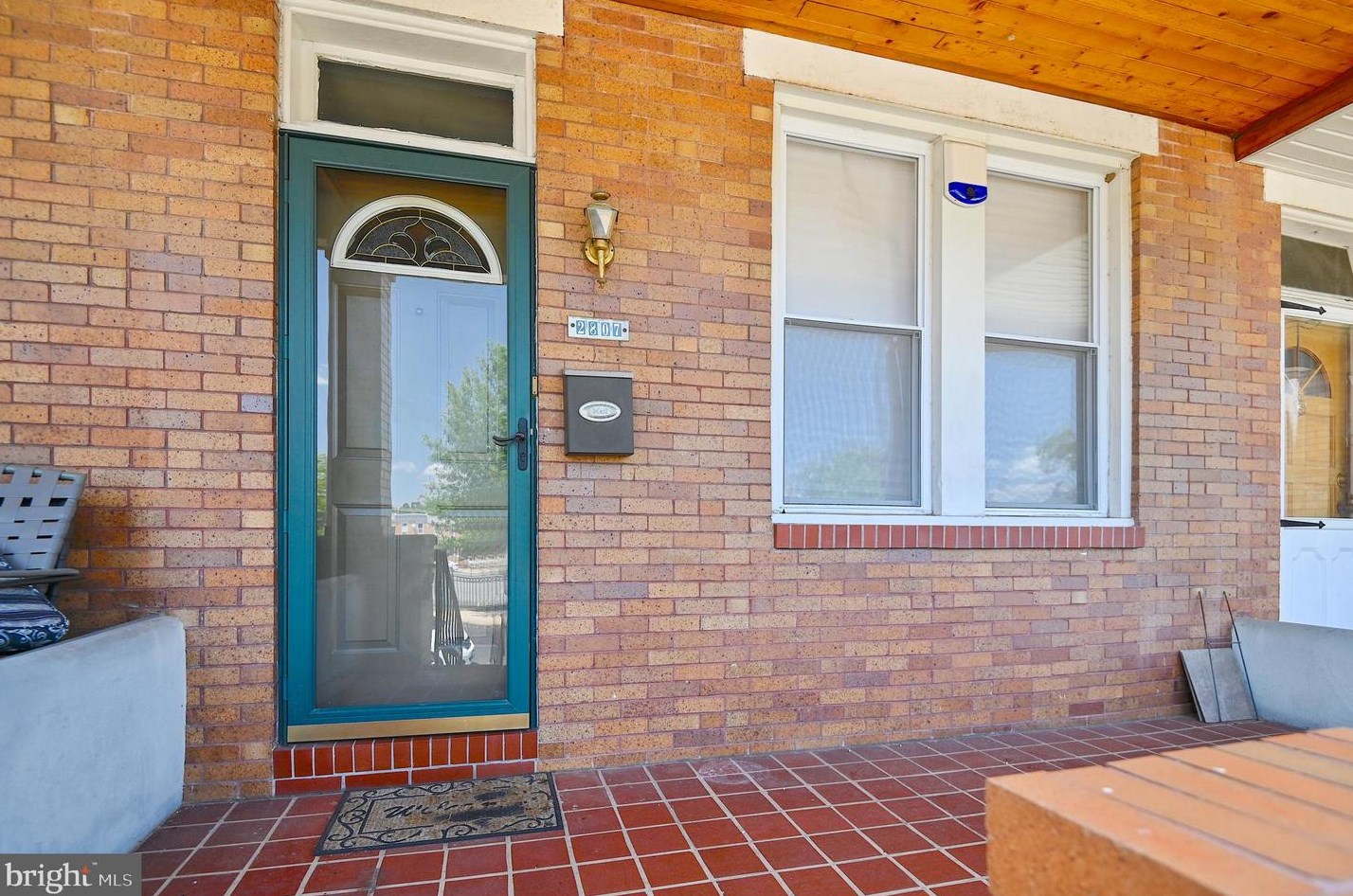 2807 Brendan Ave, Baltimore MD  21213-1213 exterior