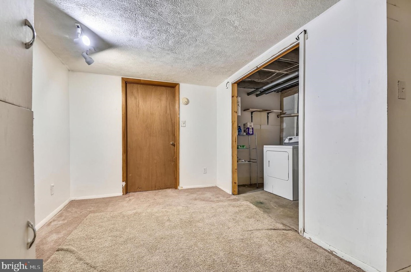 2807 Brendan Ave, Baltimore MD  21213-1213 exterior