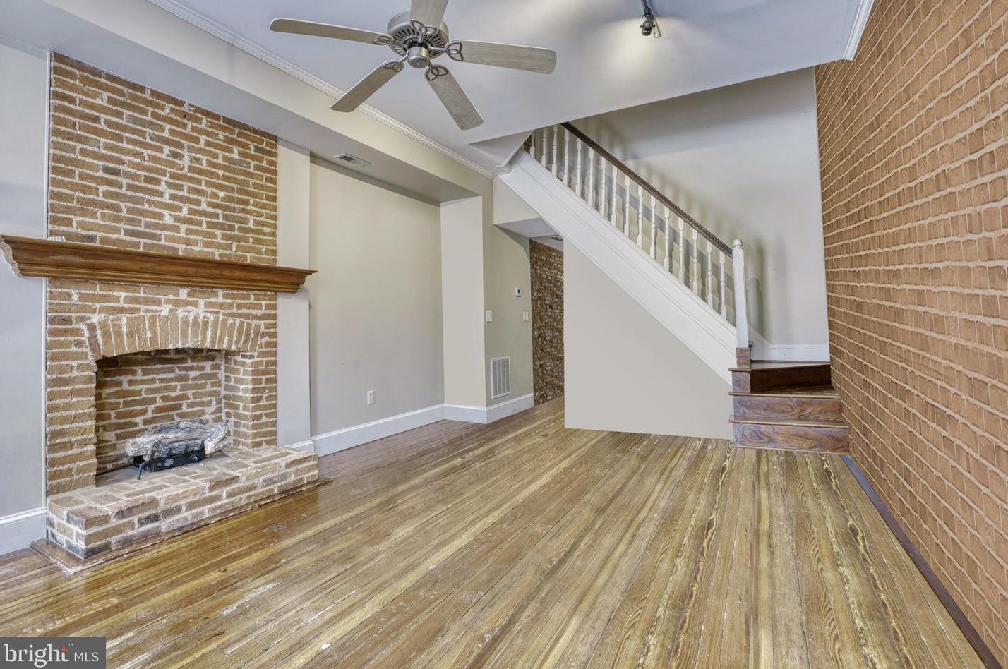 19 W Ostend St, Baltimore, MD 21230