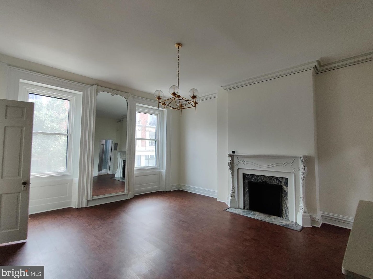 6 E Franklin St #4, Baltimore, MD 21202