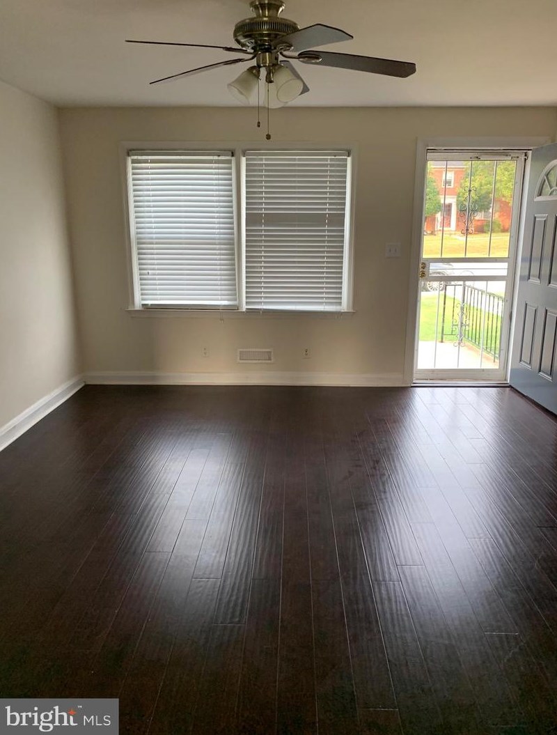 5621 Mcclean Blvd, Baltimore, MD 21214-1606