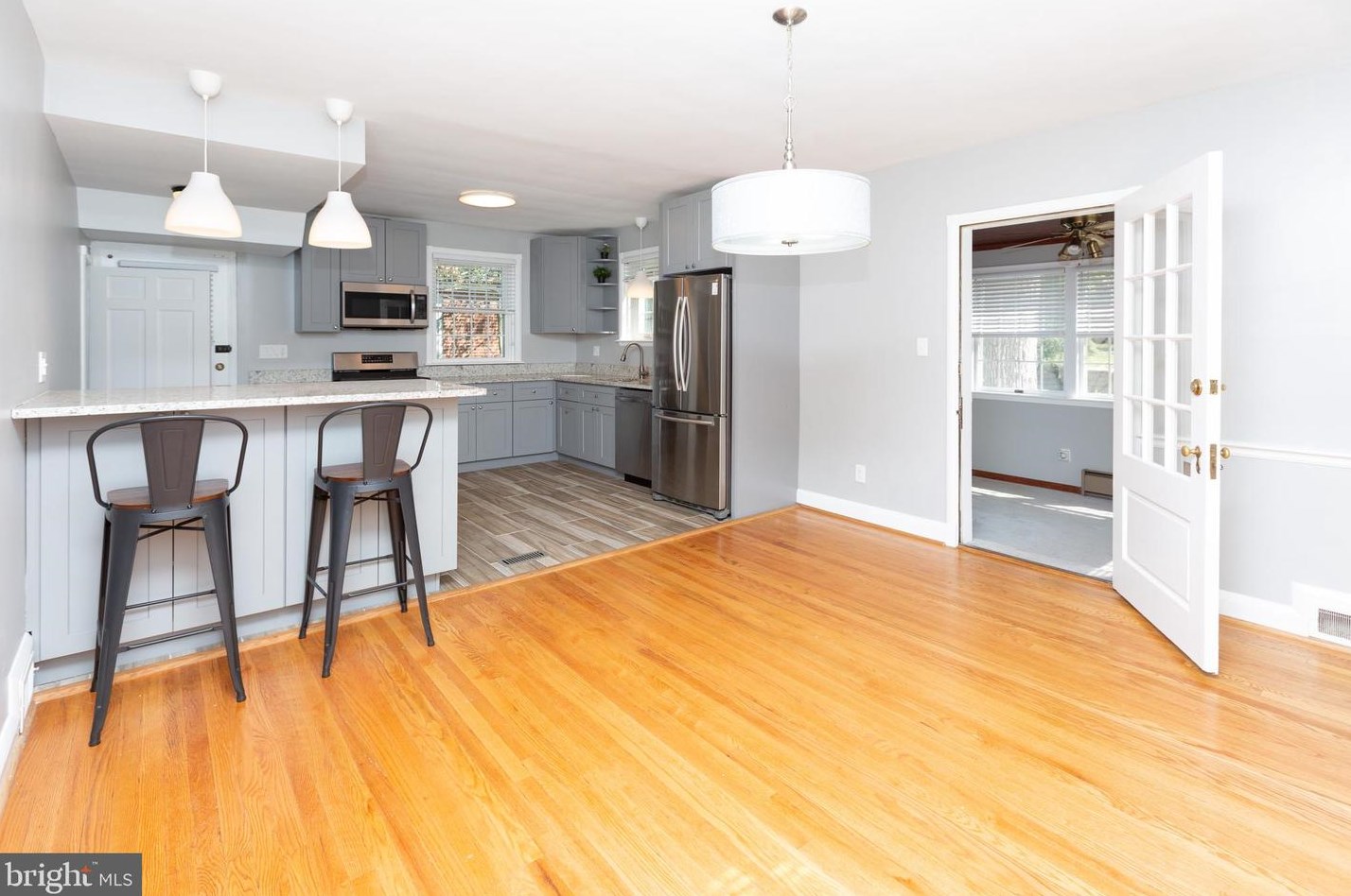 4023 Deepwood Rd, Baltimore MD  21218-1404 exterior