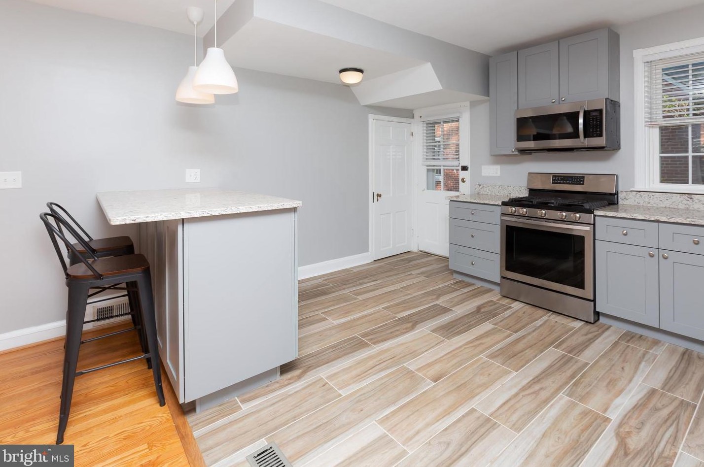 4023 Deepwood Rd, Baltimore MD  21218-1404 exterior