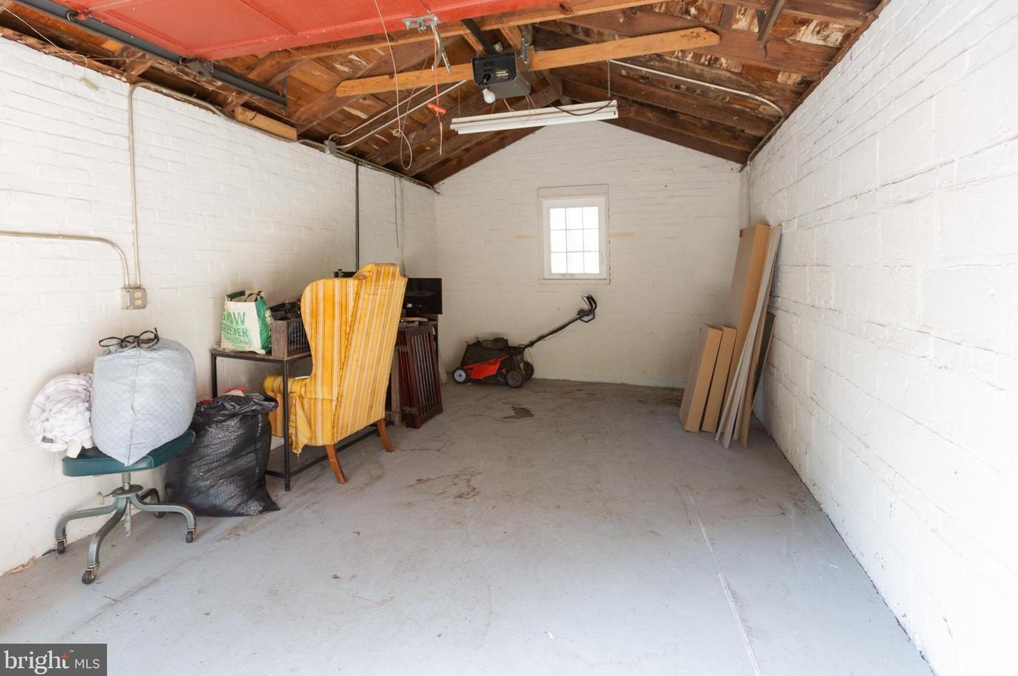 4023 Deepwood Rd, Baltimore MD  21218-1404 exterior
