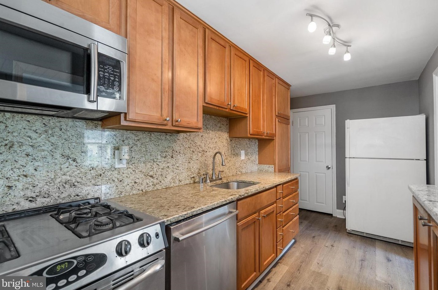 3506 Greenvale Rd, Baltimore MD  21229-5112 exterior