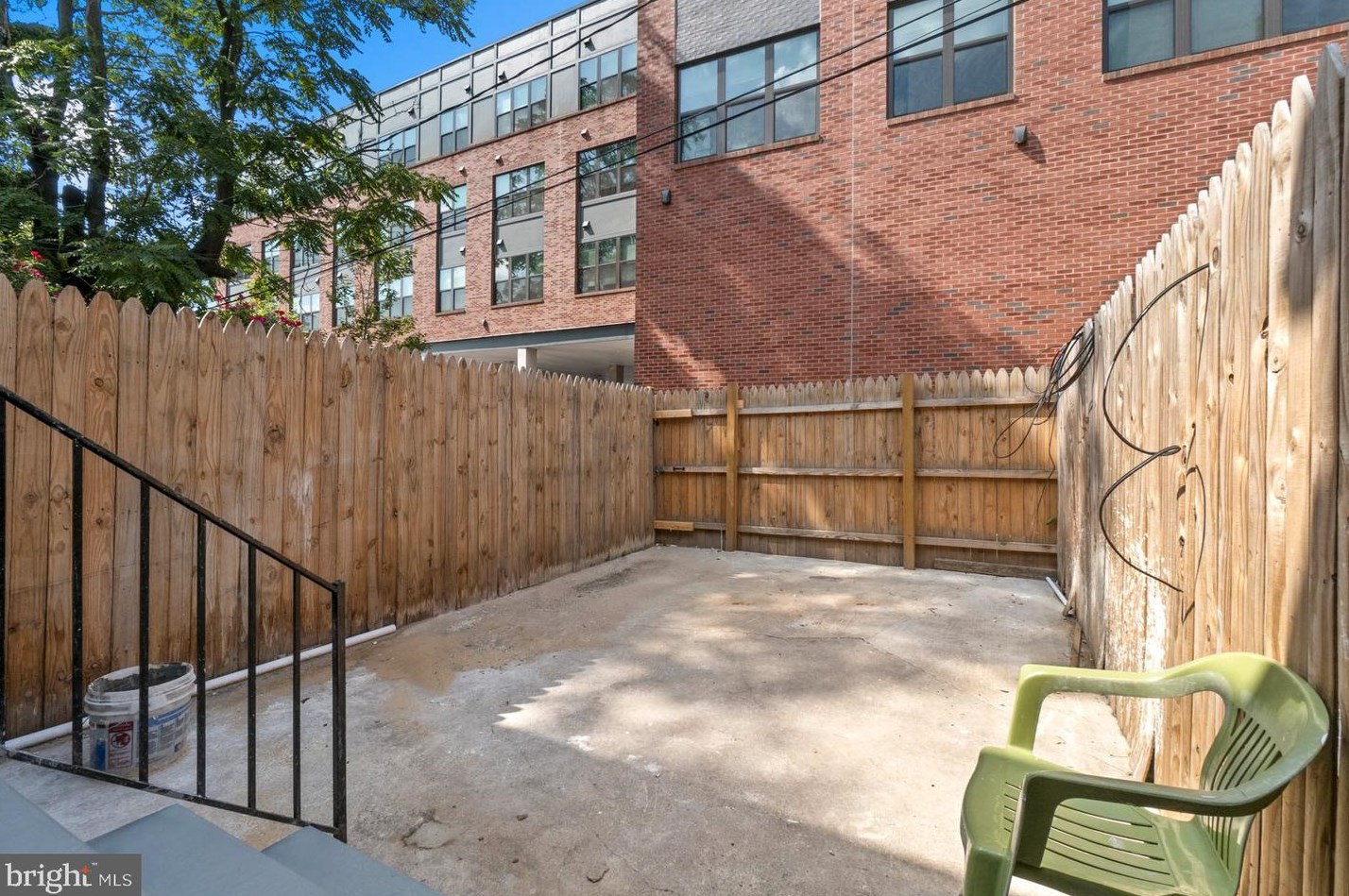 430 Lanvale St, Baltimore MD  21202-2937 exterior