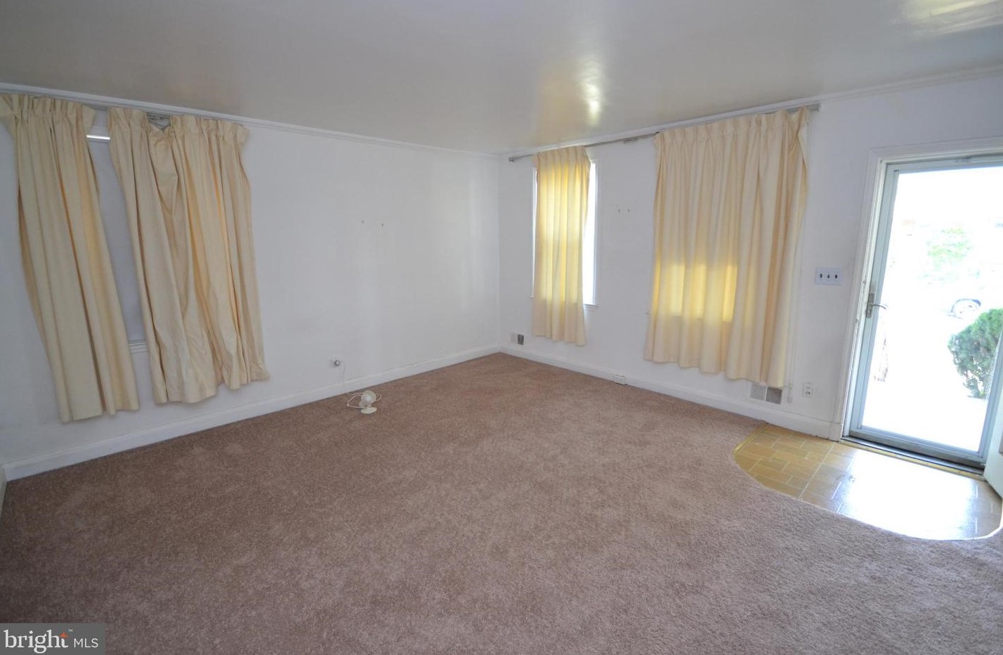 3904 Glengyle Ave, Baltimore, MD 21215-1518