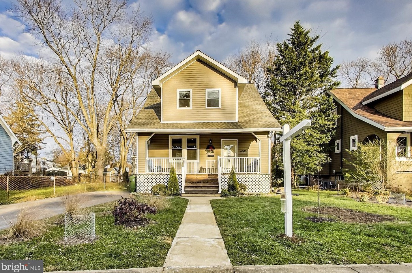 6303 Mayflower Rd, Baltimore, MD 21212-2720