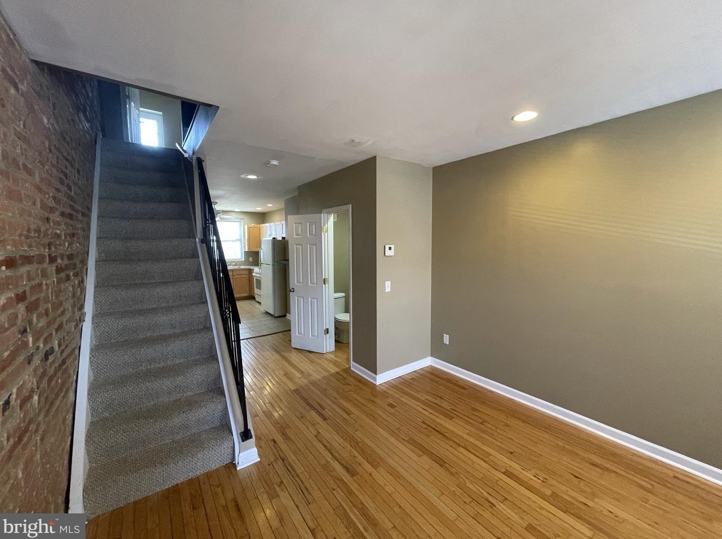 808 Grundy St, Baltimore MD  21224-4345 exterior