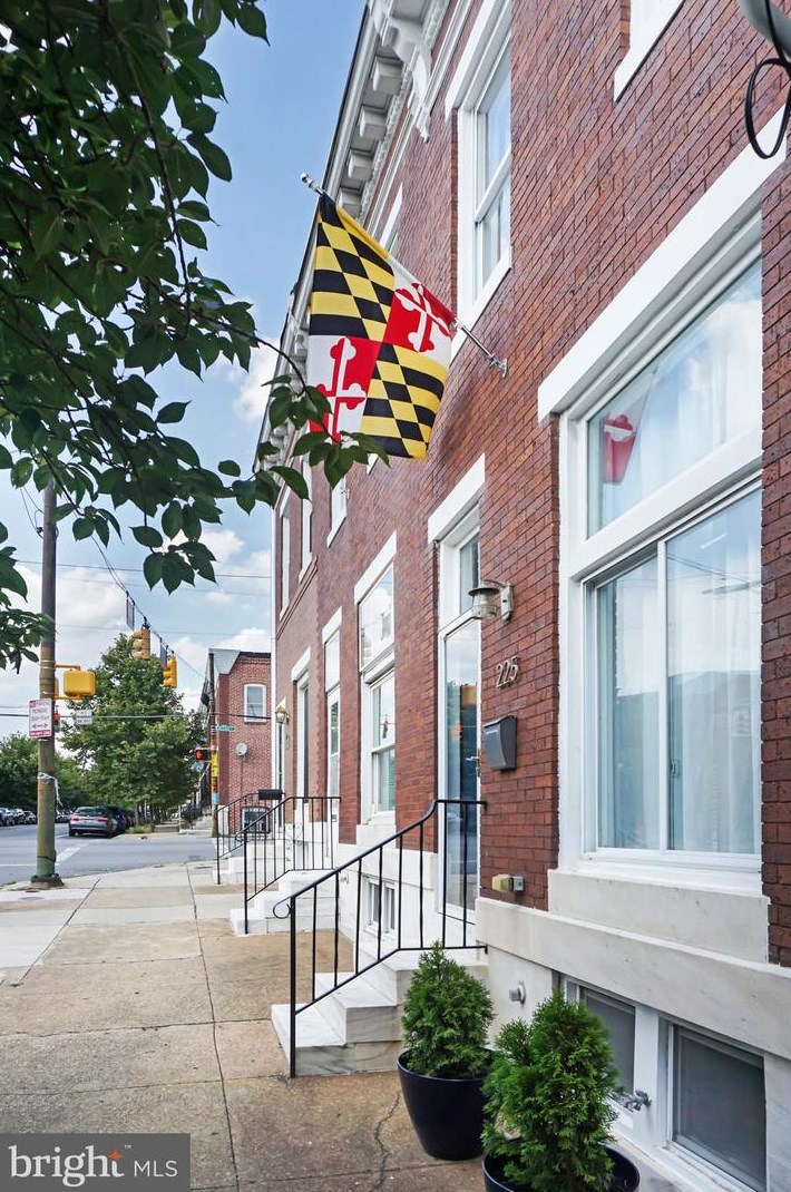 225 Linwood Ave, Baltimore, MD 21224-1213