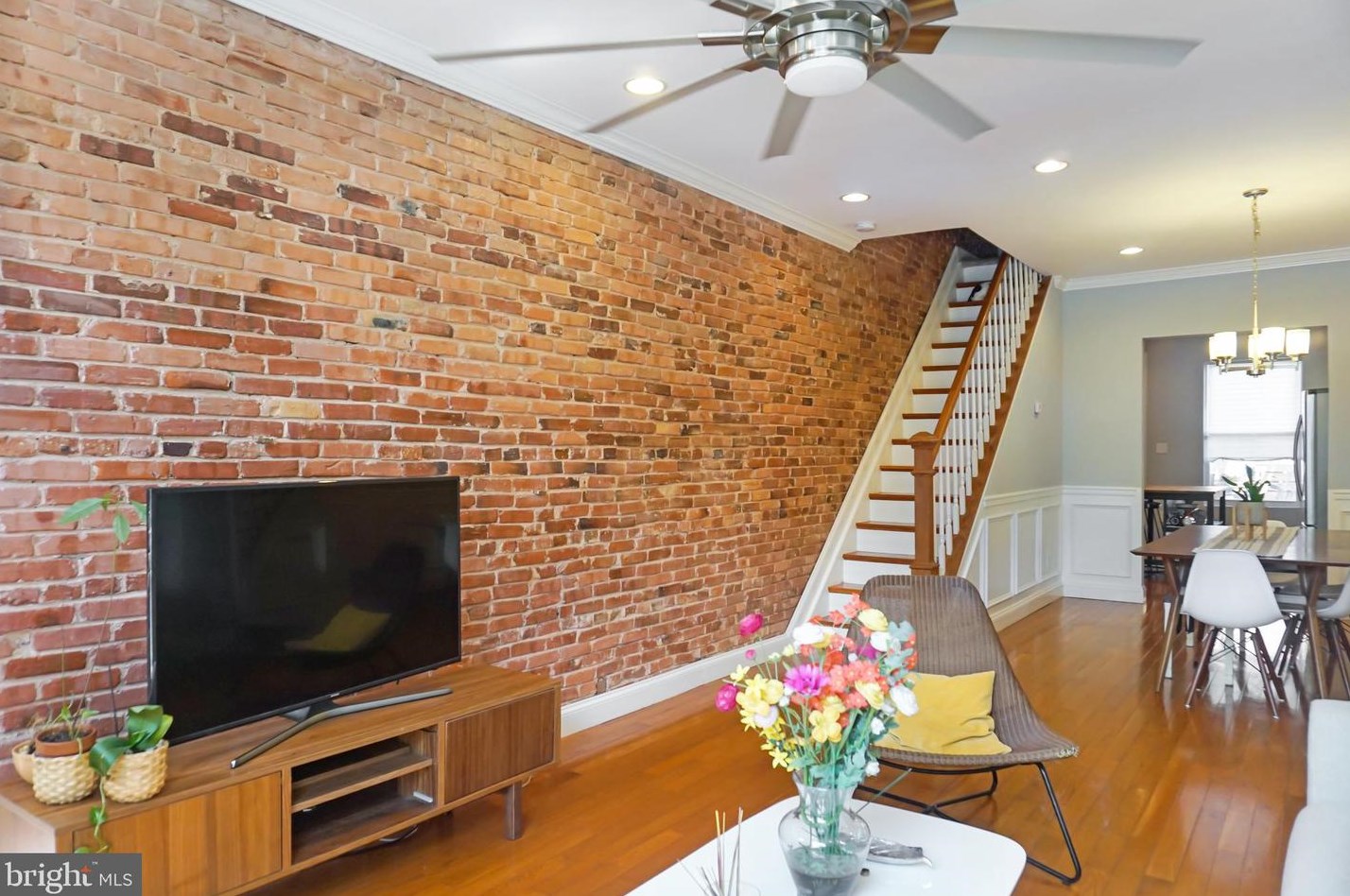 225 Linwood Ave, Baltimore MD  21224-1213 exterior