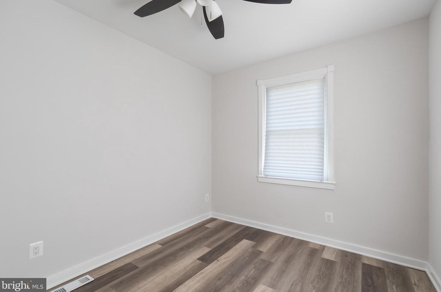 4001 Primrose Ave, Baltimore MD  21215-3521 exterior