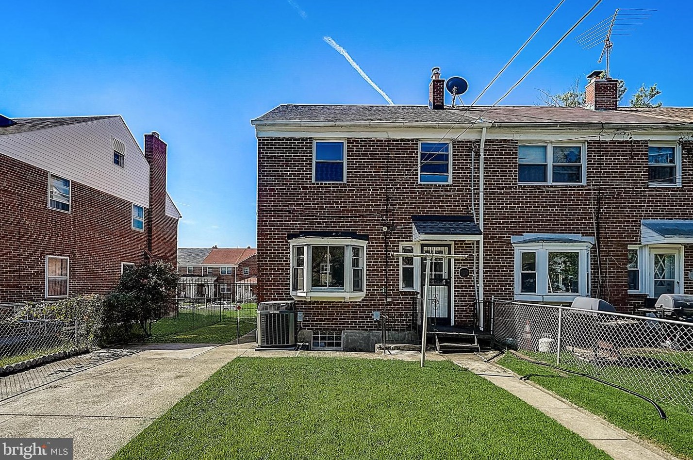 1712 Burnwood Rd, Baltimore MD 21239-3701 exterior