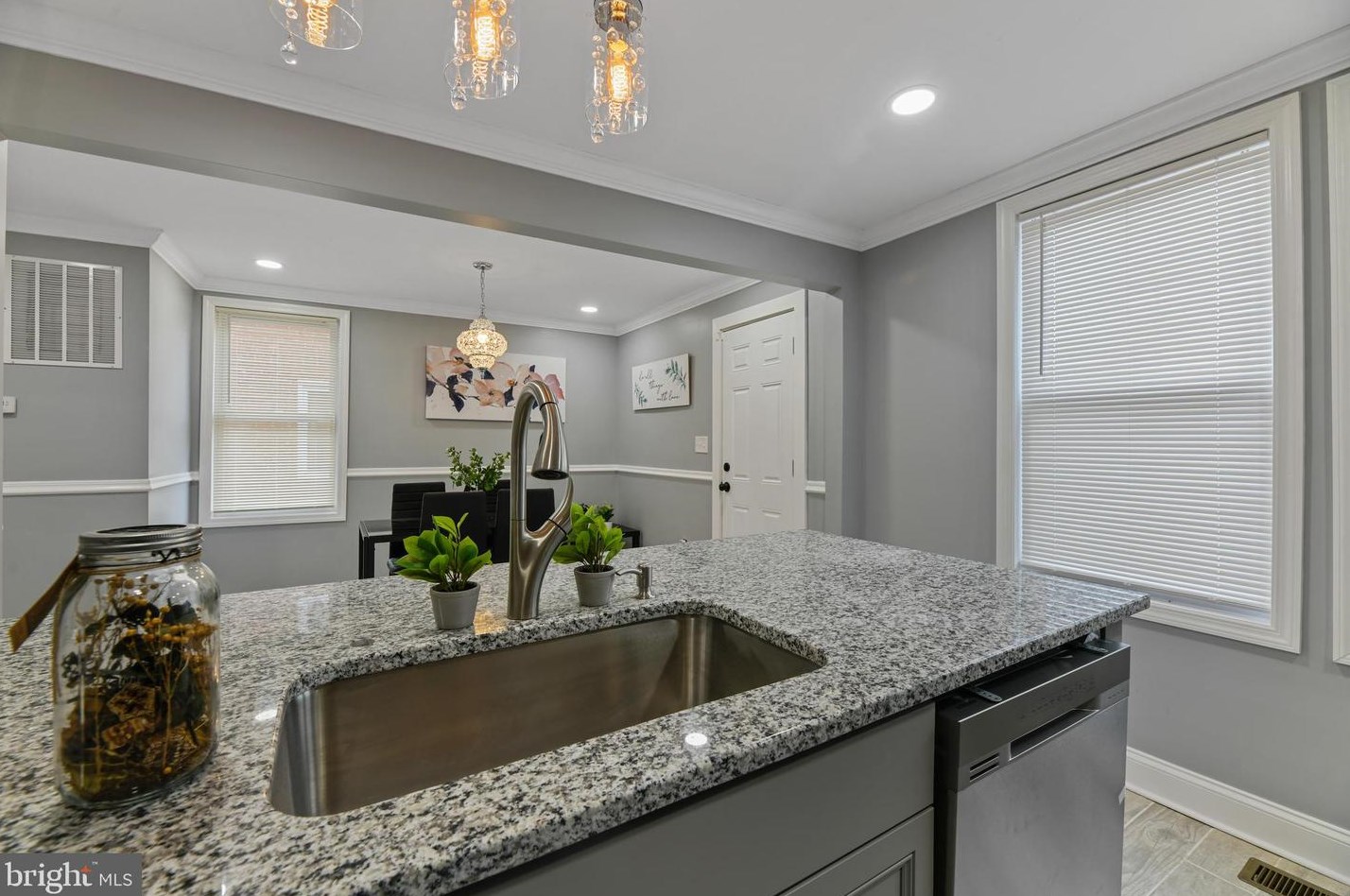 3314 Dorithan Rd, Baltimore MD  21215-7213 exterior