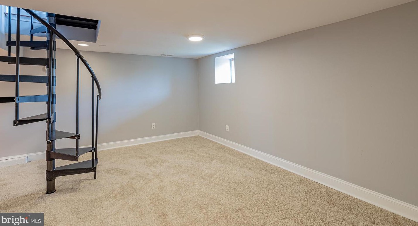 3600 Plateau Ave, Baltimore MD  21207-7172 exterior