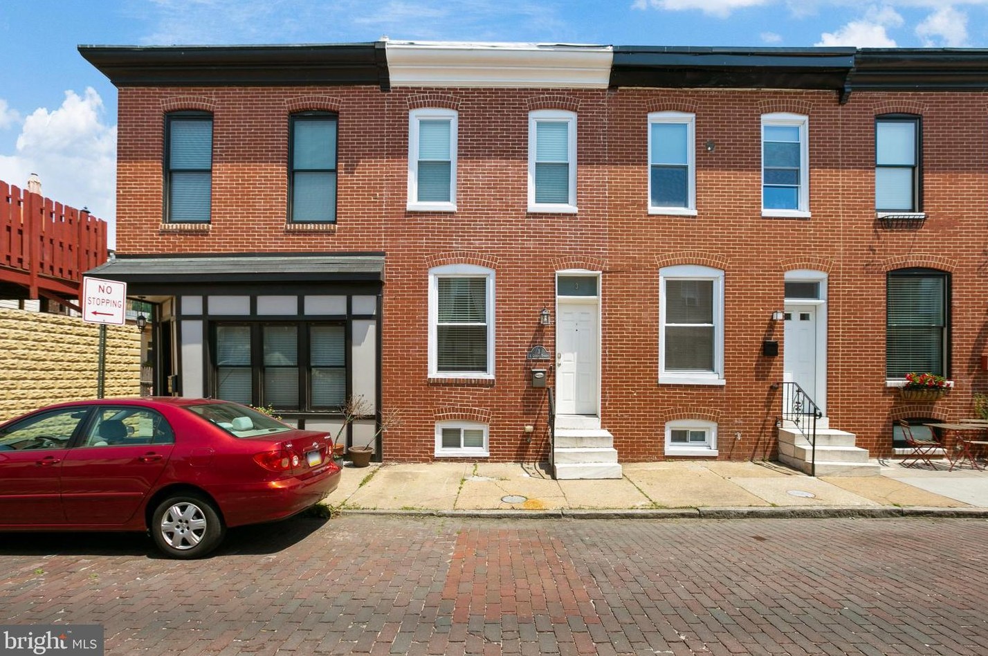 3 Curley St, Baltimore, MD 21224-1330