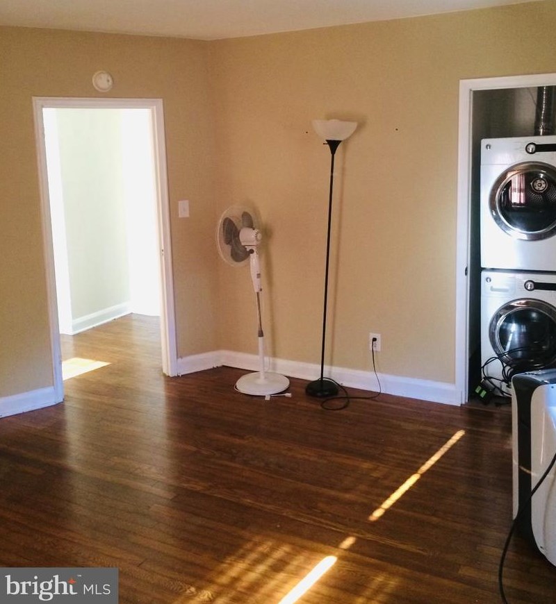 6174 Parkway Dr, Baltimore MD 21212-2841 exterior