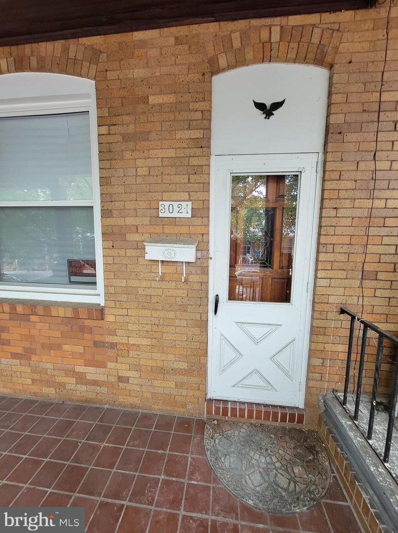 3021 Chesterfield Ave, Baltimore MD  21213-1701 exterior