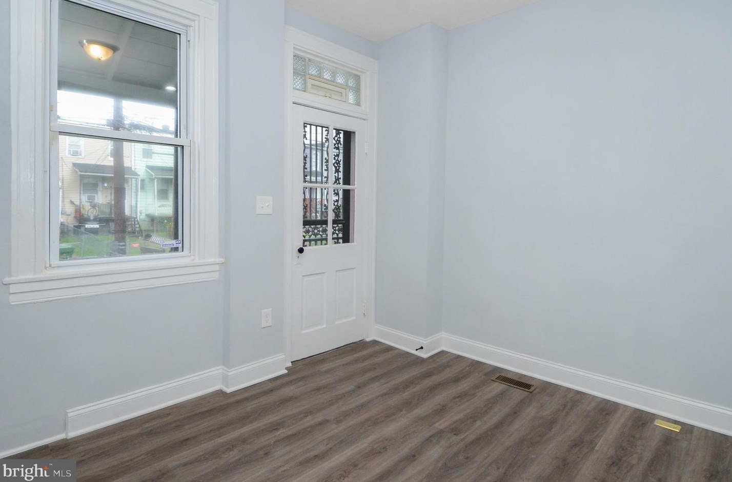 256 Monastery Ave, Baltimore MD  21229-3637 exterior