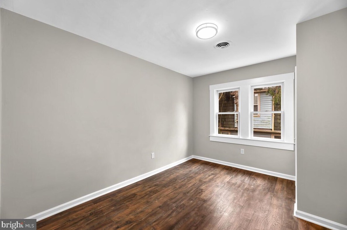 5205 Tramore Rd, Baltimore MD  21214-2117 exterior