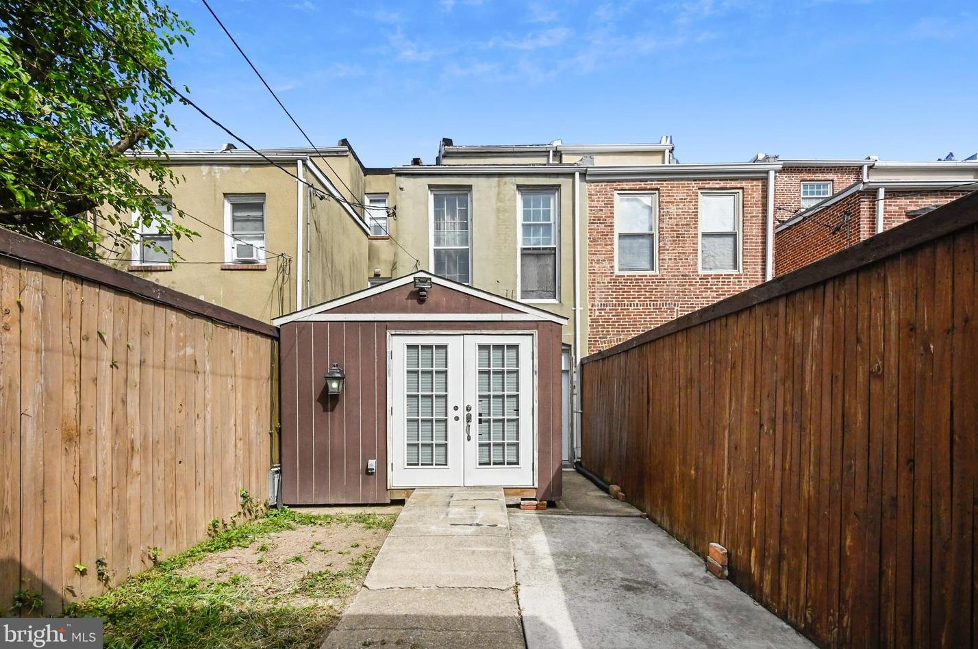 819 Newington Ave, Baltimore MD 21217-4630 exterior