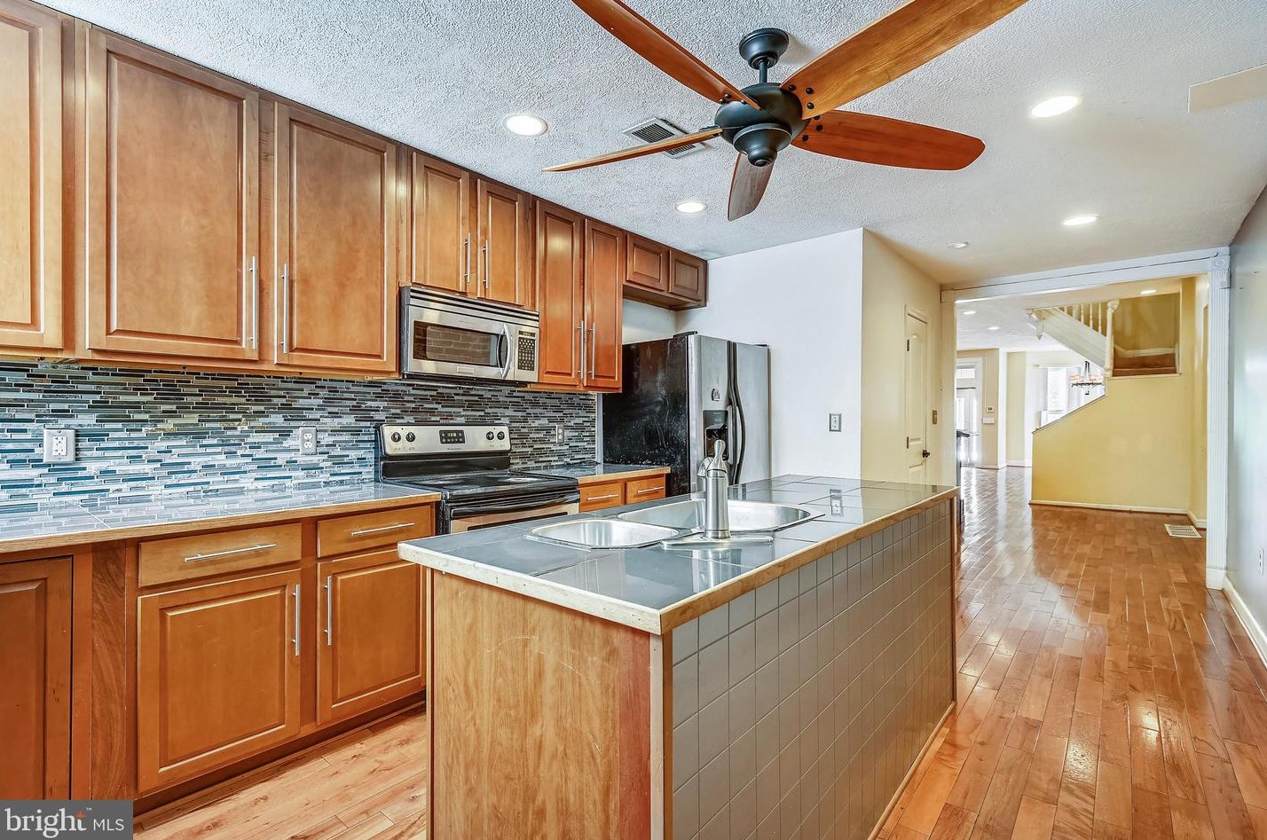 819 Newington Ave, Baltimore MD 21217-4630 exterior